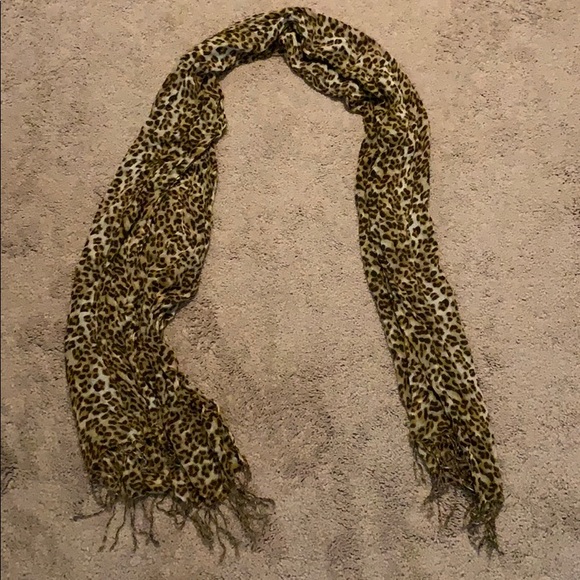 Scarf - Picture 1 of 1